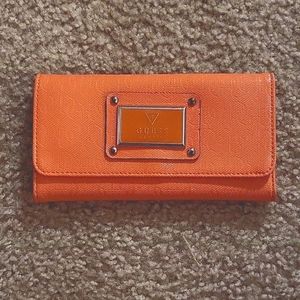 GUESS WALLET